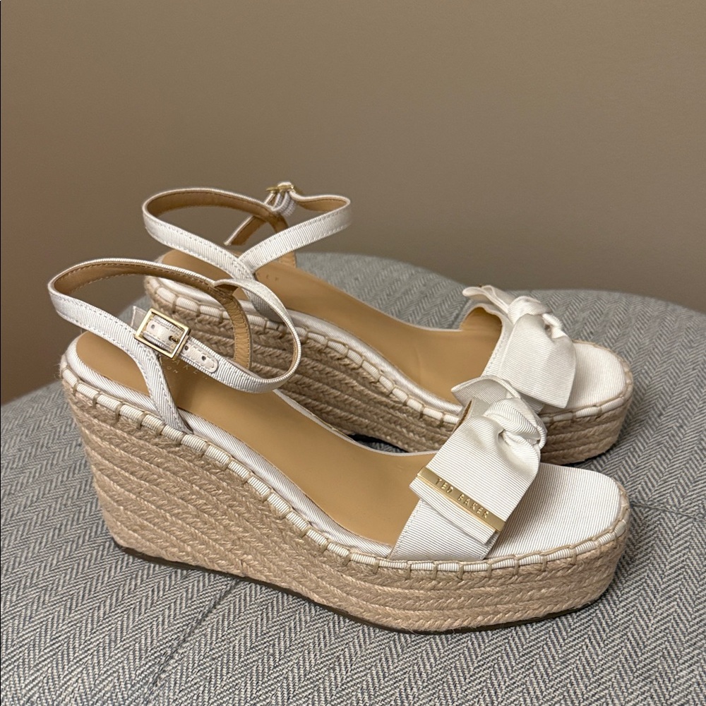 Ted Baker Gia Bow Sandals